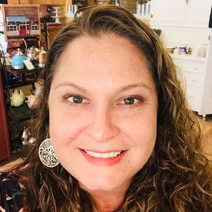 Meet your Posher, Erica